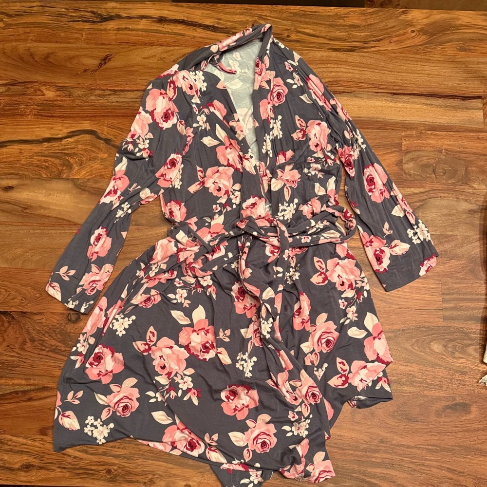 Floral Belted Women's Robe - Pink and Gray
